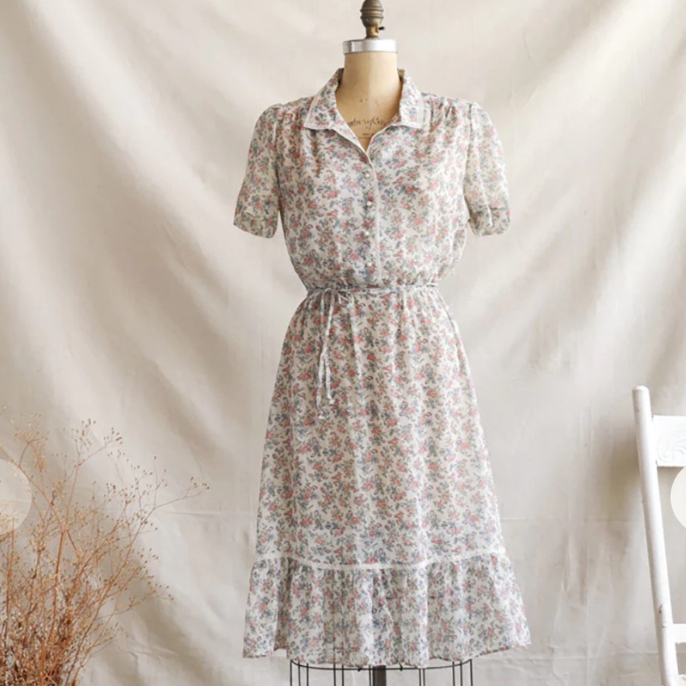 Adored Vintage Flowers for Della Day Dress